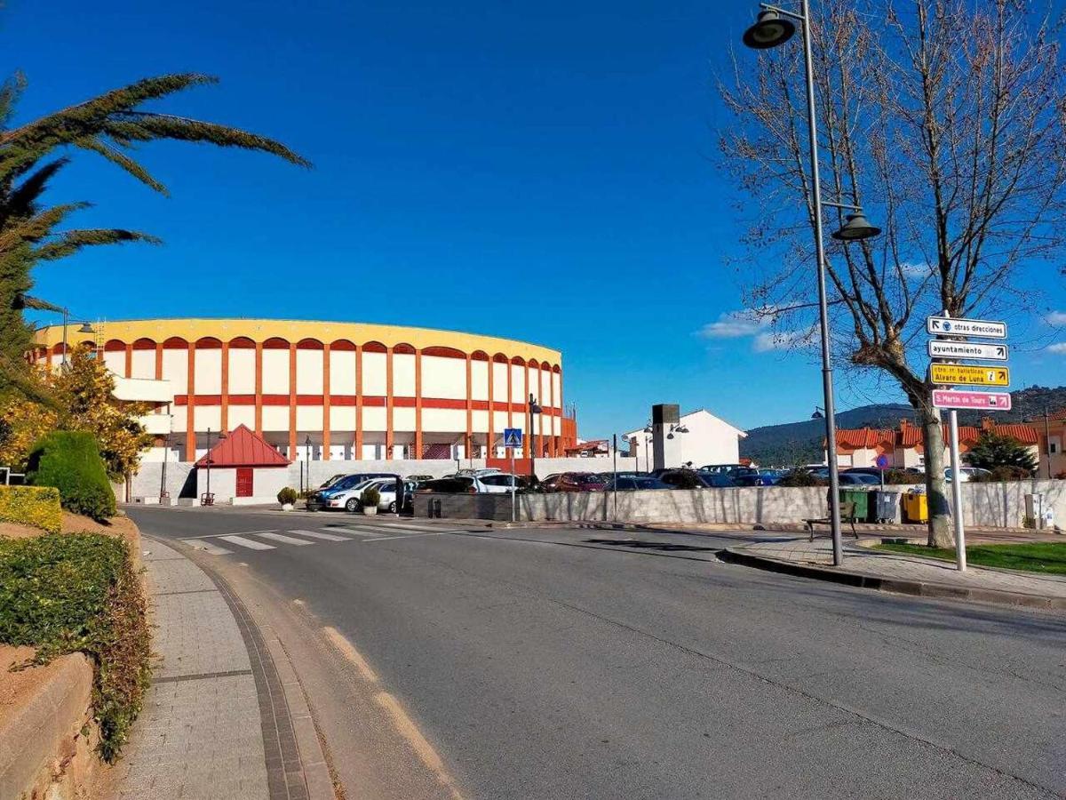 Ideal Familias Hasta 15 Personas En Madrid Vakantiehuis