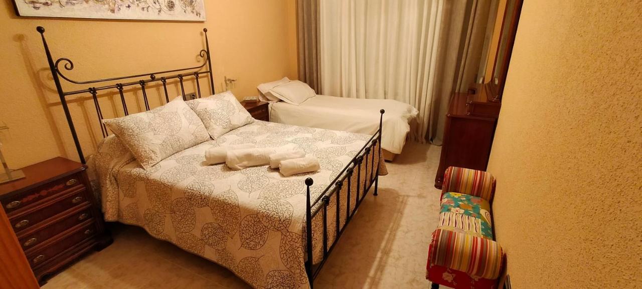 Ideal Familias Hasta 15 Personas En Madrid Ferienhaus *